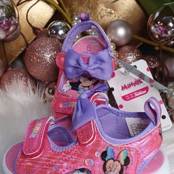 Minnie Mouse Toddler Strappy Sandals - Picture 2 of 6